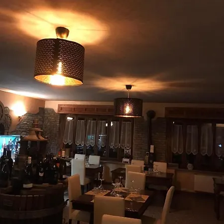 Hotel Touring 2*